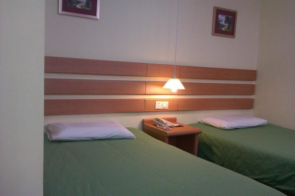 Home Inn Hotel Guiyang Fushui Middle Road Buitenkant foto